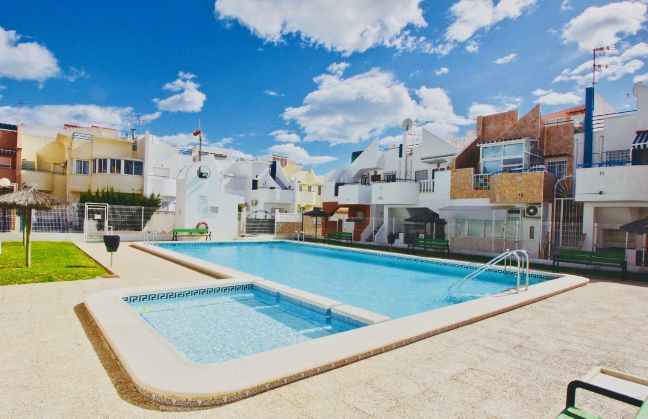 Vila Casa Turquesa Torrevieja Exteriér fotografie